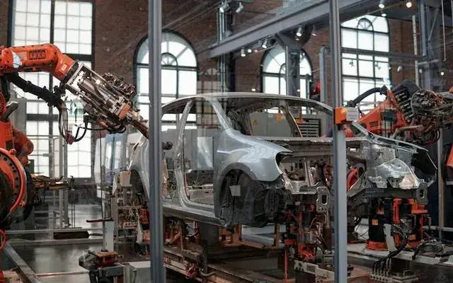 Automobile